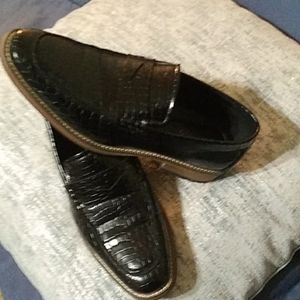 Todd Wells Black Alligator print loafers